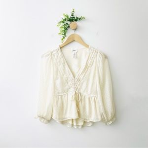 Japna NWT Ivory Peplum Lace Trim V-Neck Blouse